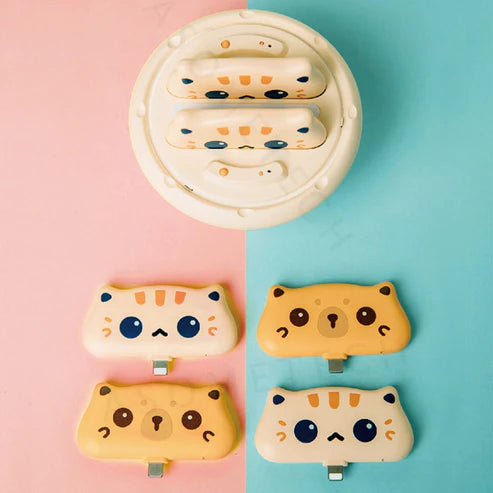DuoXin Cute Spaceship Pet Mini Charger